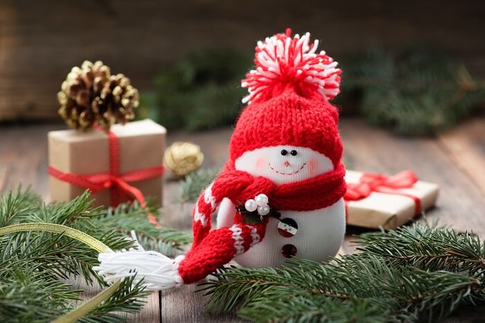 Ideias de decoração de Natal para loja: enfeite de boneco de neve