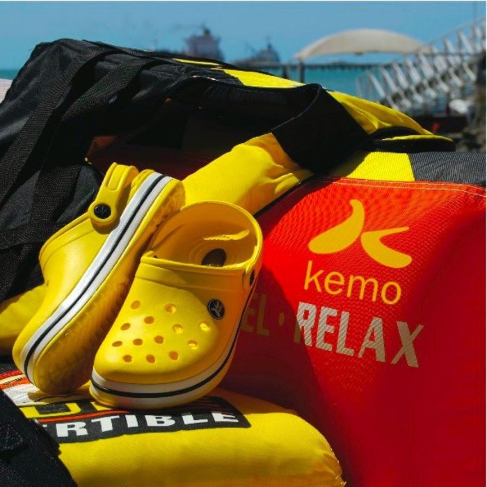 Calçado amarelo da Kemo